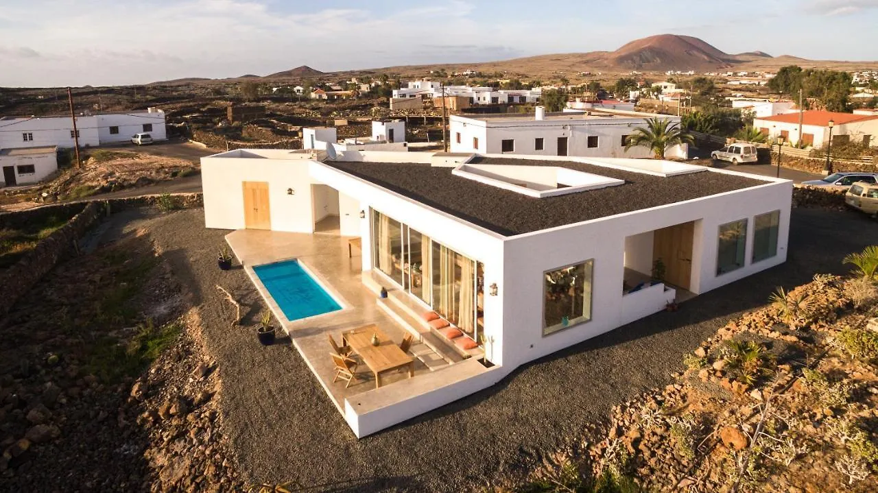 Casa Triangolo Lajares Spain